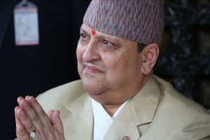 कोरोना संक्रमण पछि आईसोलेसनमा बसेका पुर्ब राजा अस्पताल भर्ना