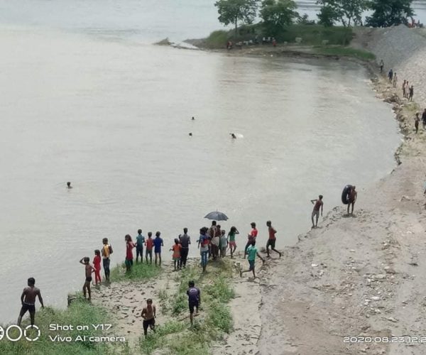 महाकाली नदीमा पौडी खेल्ने क्रममा अछामको बुढाकोटका मनिश कुँवर बेपत्ता