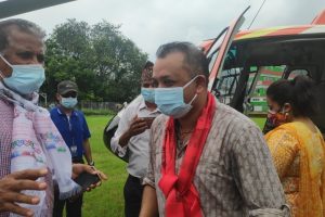 शेरबहादुर देउवालाई बिश्वासको मत दिन गगन थापा हेलिकप्टरमार्फत काठमाडौं