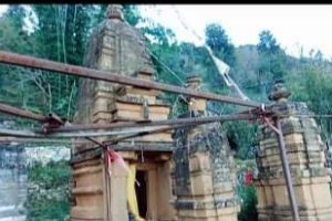 १३ सय बर्ष पहिले निर्माण गरेका देबलहरु लोप हुँदै,संरक्षणमा थलारा गाउँपालीकाको ध्यान गयन