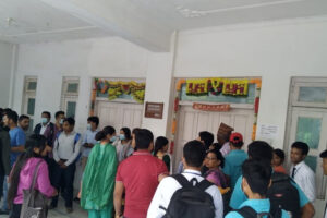 कैलाली बहुमुखी क्याम्पसमा तालाबन्दी
