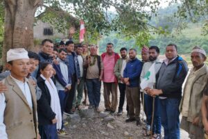 एमाले अछामका नेता दिल बहादुर थापा कांग्रेसमा प्रवेश