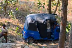 अछाममा अटो दुर्घटना हुदाँ २ जना गम्भीर घाइते