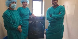 बयालपाटा अस्पताललाई रोटरी क्लवद्वारा वासिङ मेसिन सहयोग