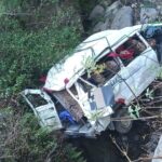 अछामको बिनायकमा टिकापुर जाँदै गरेको गाडि दुर्घटना