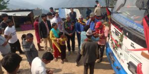 मेल्लेखको शाेडषाबाट बस सेवा सुरु