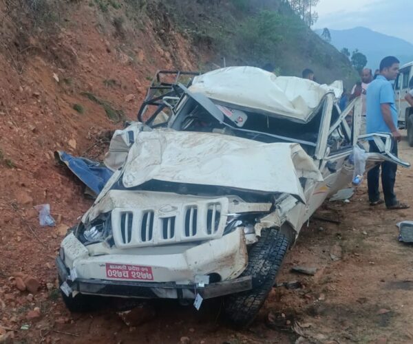 दार्चुलाबाट जुम्ला जादै गरेको जिप अछाममा दुर्घटना २ जनाको मृत्युु
