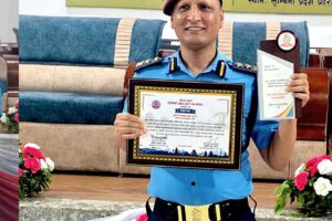 अंगुर जिसी सर्वोत्कृष्ट अनुसनधानकर्ता एसपी